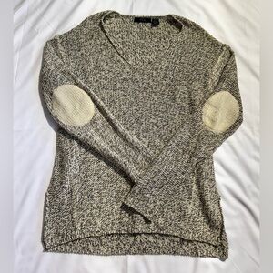 RDI long sleeve women’s sweater
